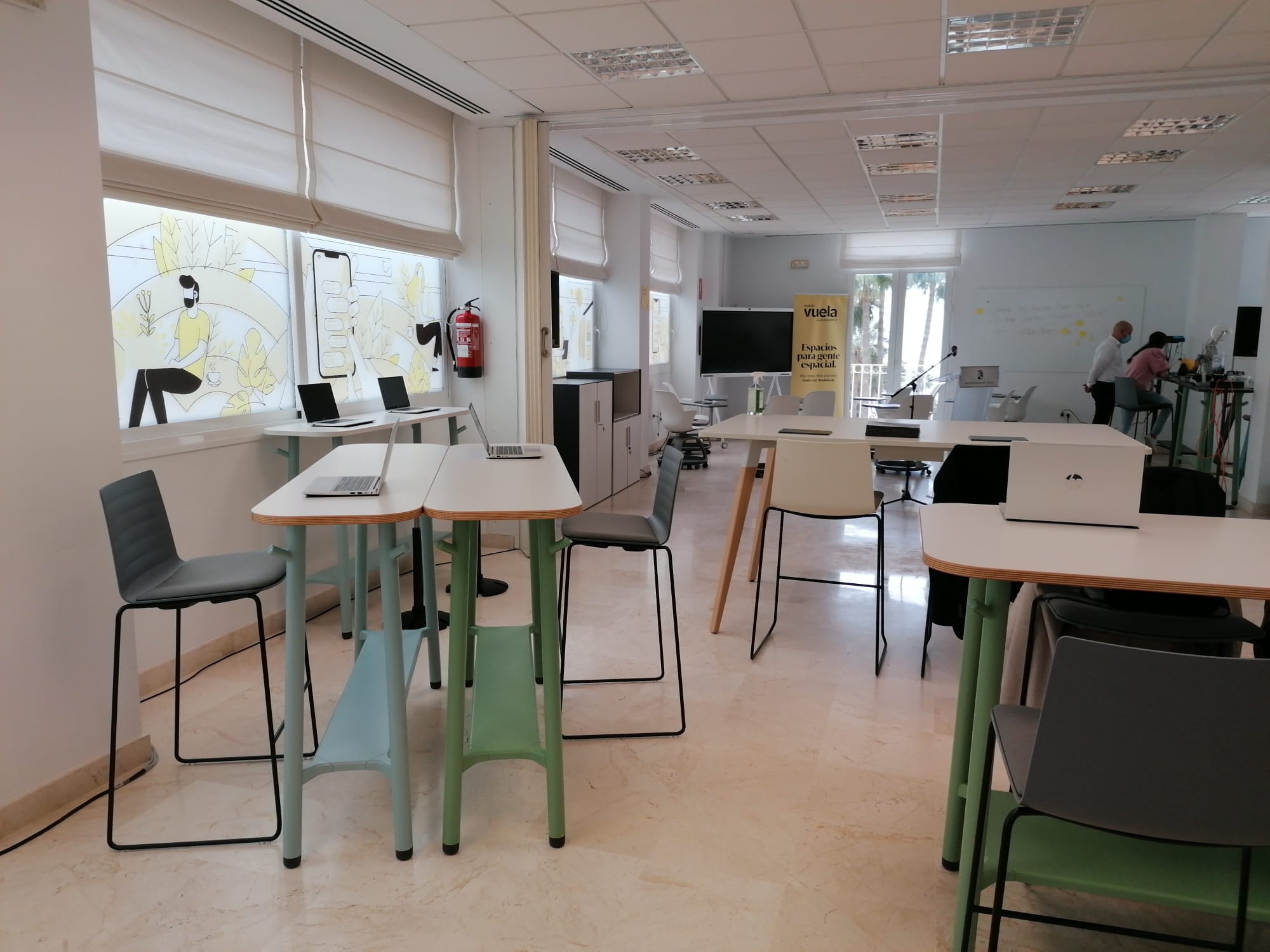 Nómada digital en un Punto Vuela